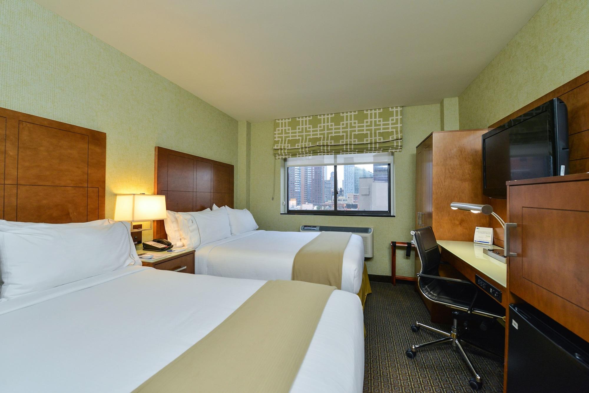 Holiday Inn Express Manhattan Midtown West By Ihg New York Dış mekan fotoğraf